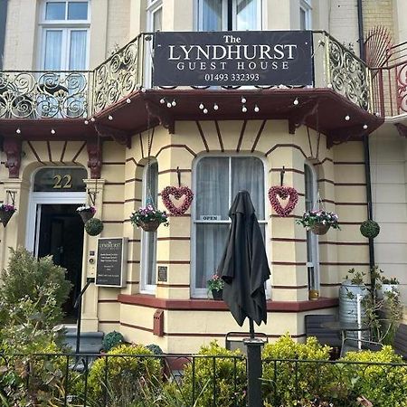 The Lyndhurst Guest House Great Yarmouth Eksteriør billede